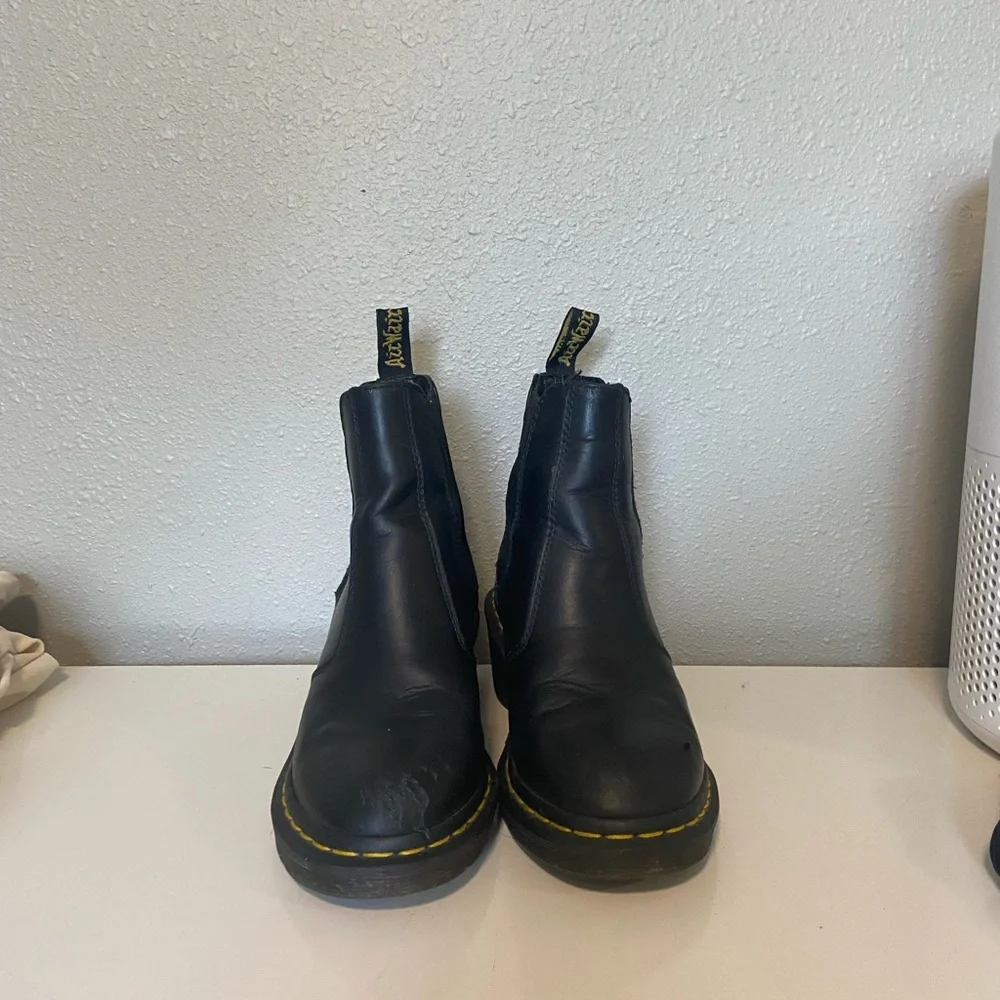 Dr. Martens Cadence Chelsea Boots - Picture 3 of 7